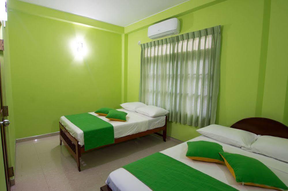 Hotel Empryean Katunayaka Dış mekan fotoğraf