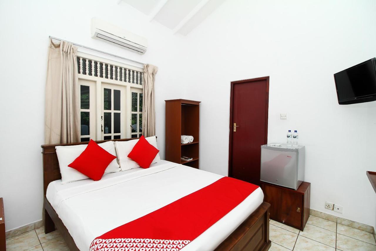 Hotel Empryean Katunayaka Dış mekan fotoğraf