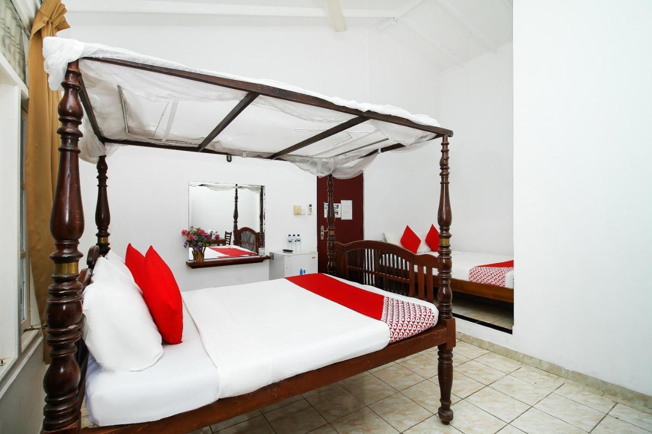 Hotel Empryean Katunayaka Dış mekan fotoğraf
