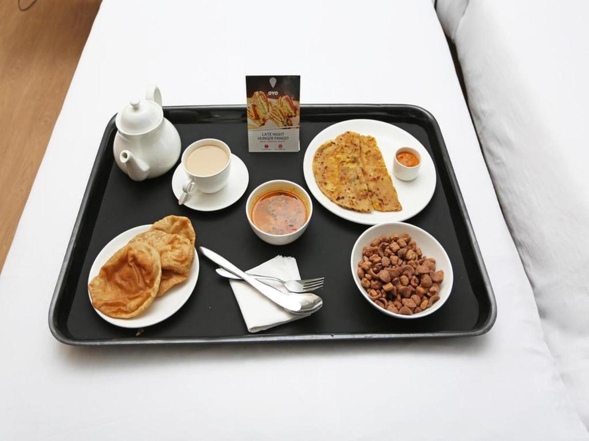 Hotel Empryean Katunayaka Dış mekan fotoğraf